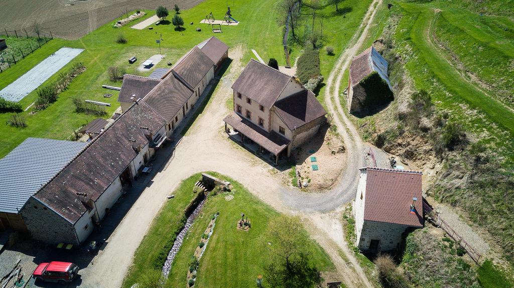 Le Moulin Berthon Acomodação com café da manhã Vernusse Exterior foto